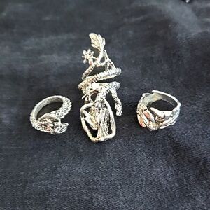 🌸 Dragon ring trio